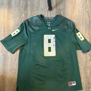 Oregon Ducks Number 8 (Marcus Mariota) Authentic Nike Jersey